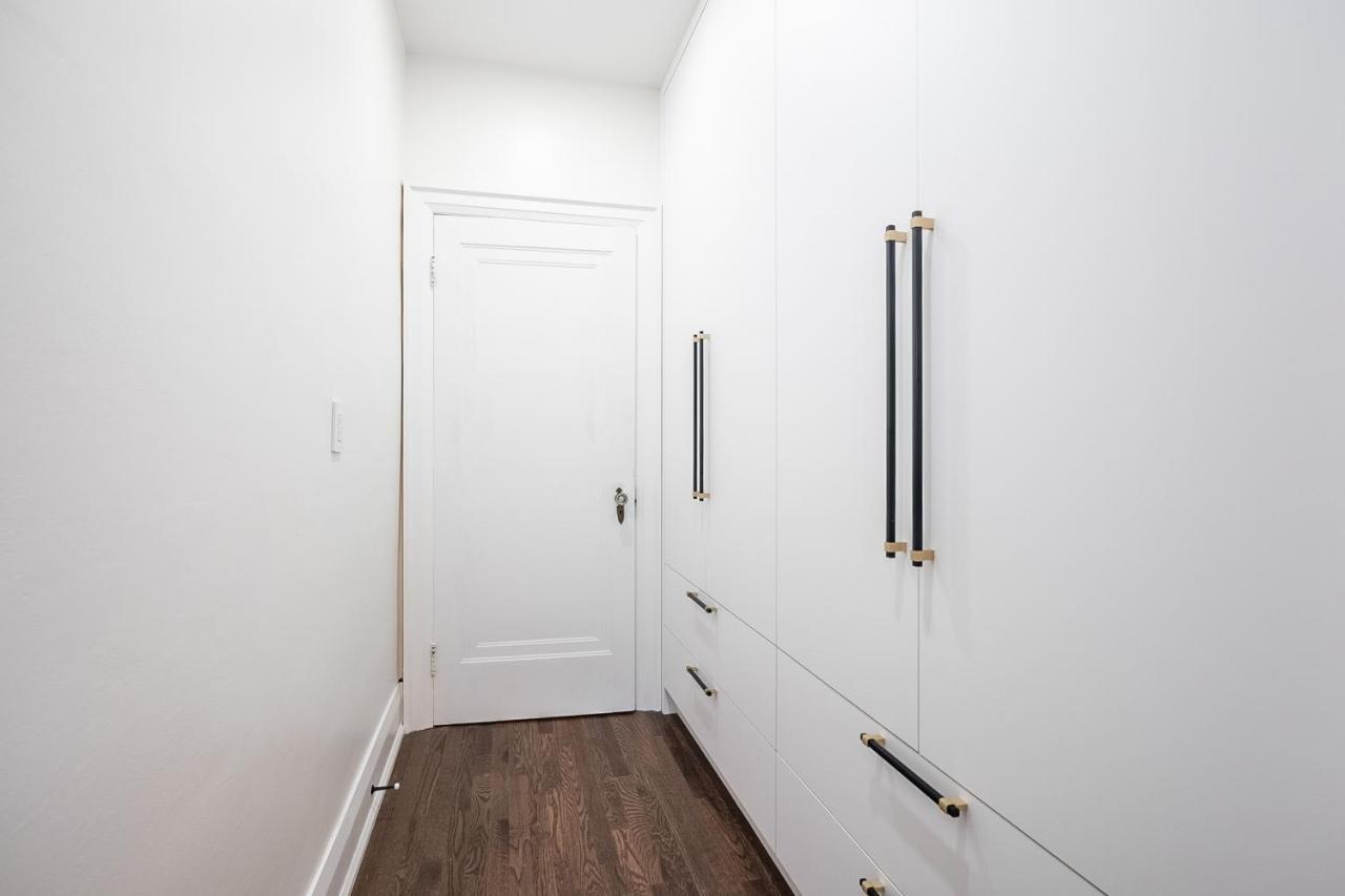 Beautiful And Spacious Luxury Home トロント エクステリア 写真