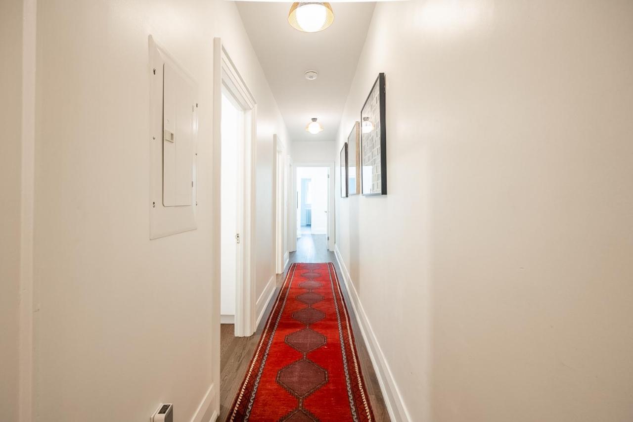 Beautiful And Spacious Luxury Home トロント エクステリア 写真